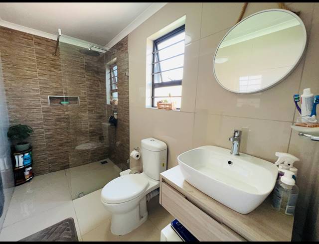 3 BEDROOM HOUSE FOR SALE IN STRANDFONTEIN